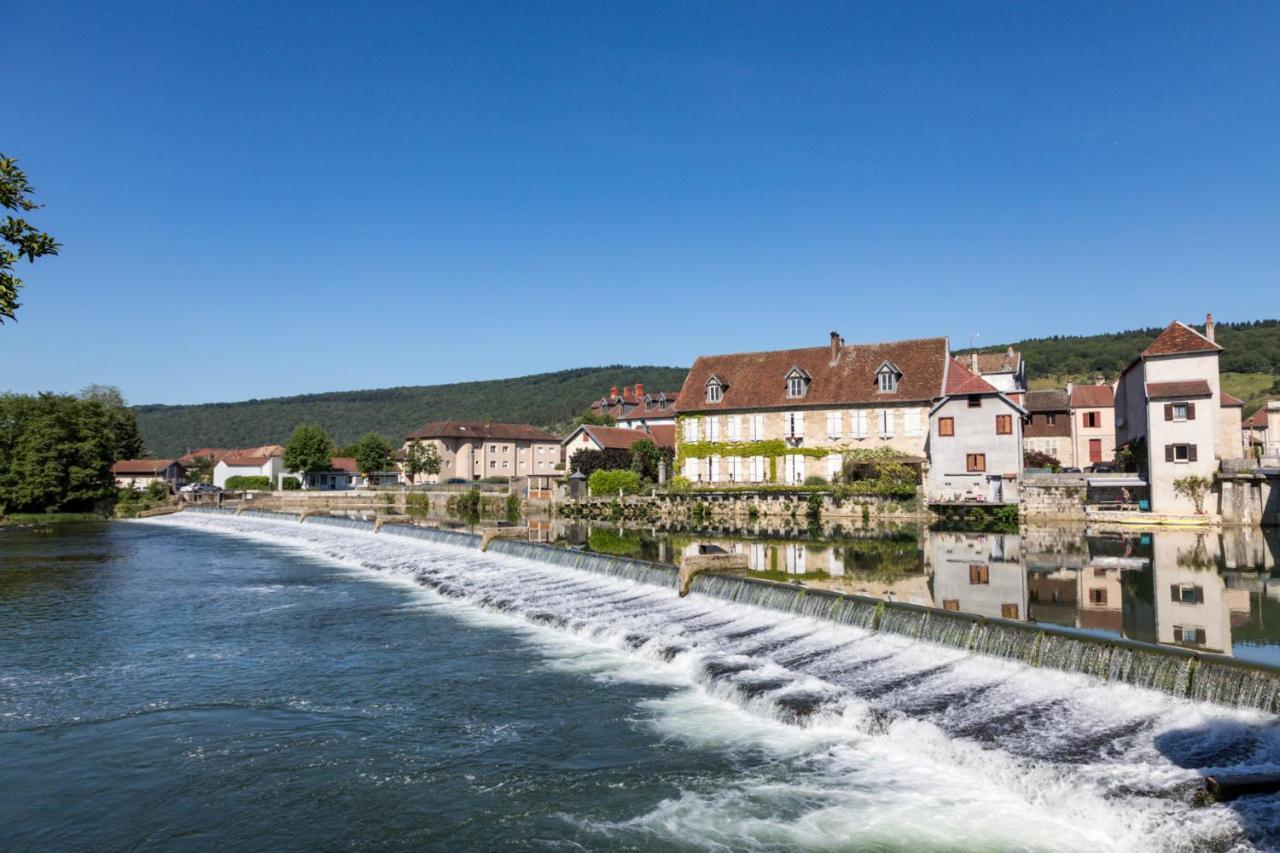 Appart-Hotel N 4 Calme Avec Terrasse, Wi-Fi Haut Debit, Petit-Dejeuner, Room-Service Et Parking Prive Chouzelot Экстерьер фото